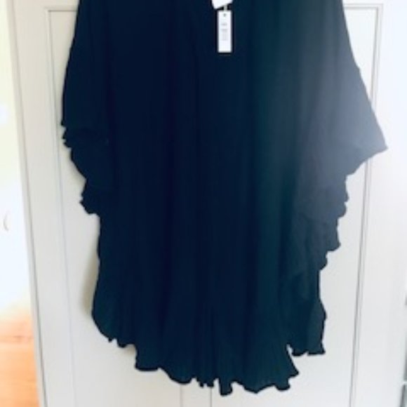 NWT Max StudioRuffled-Trim Knit Poncho - Picture 7 of 11